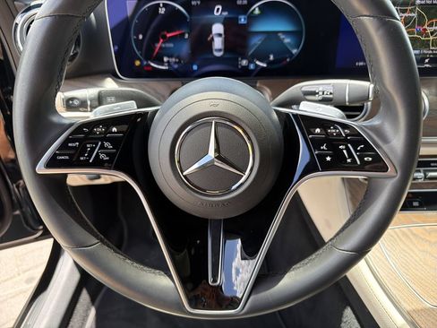 Used 2022 Mercedes-Benz E 350 Sedan image 28