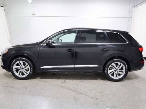 Used 2022 Audi Q7 Premium Plus image 2