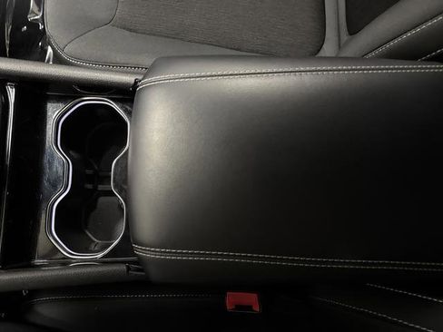 Used 2023 Jeep Grand Cherokee Laredo w/ Luxury Tech Group I image 19