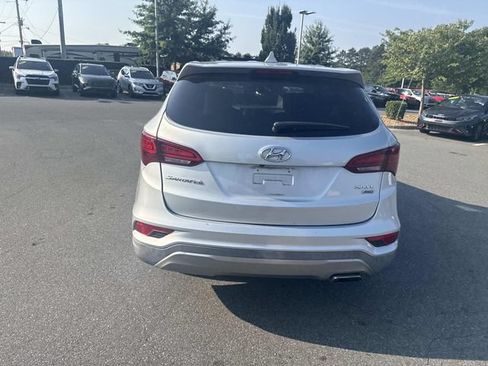 Used 2017 Hyundai Santa Fe Sport AWD/4WD image 8