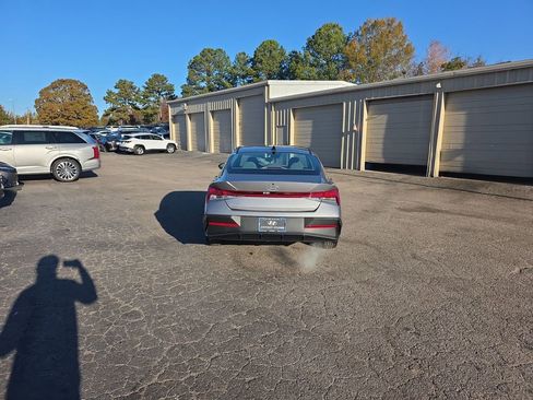 New 2026 Hyundai Elantra Blue image 14