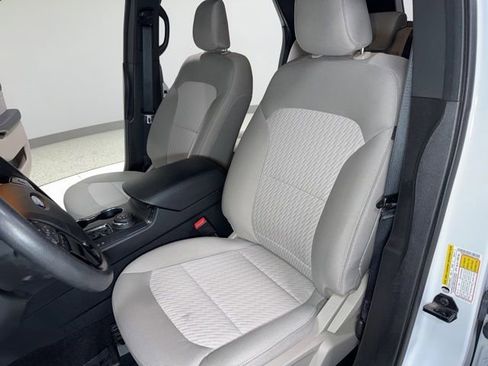 Used 2019 Ford Explorer 4WD w/ Class III Trailer Tow Package image 13