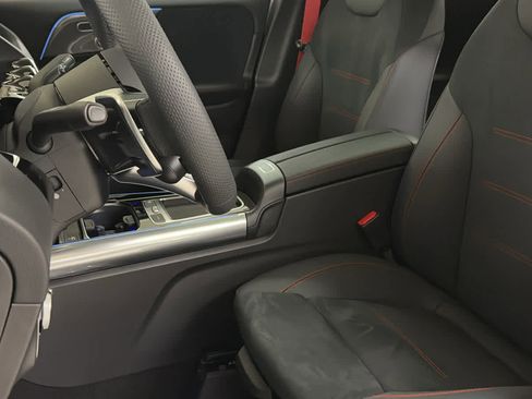 New 2026 Mercedes-Benz GLA 35 AMG 4MATIC image 29