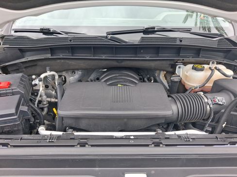 Used 2024 GMC Sierra 1500 SLT RWD image 18