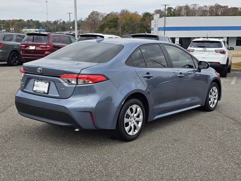 Used 2024 Toyota Corolla LE image 8