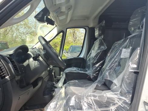 New 2026 RAM ProMaster 2500 w/ Safety Group FWD image 9