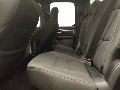 Used 2020 RAM 1500 Big Horn AWD/4WD image 18