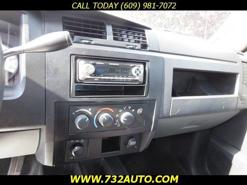 Used 2011 Dodge Dakota Big Horn image 11