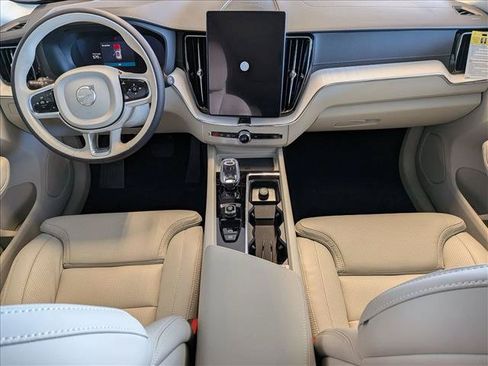 New 2026 Volvo XC60 B5 Ultra w/ Climate Package AWD/4WD image 16