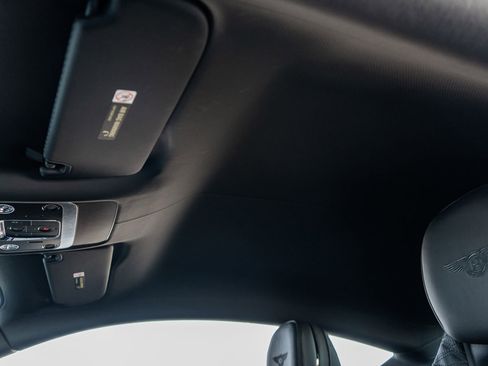 Used 2025 Bentley Continental GT Speed image 28
