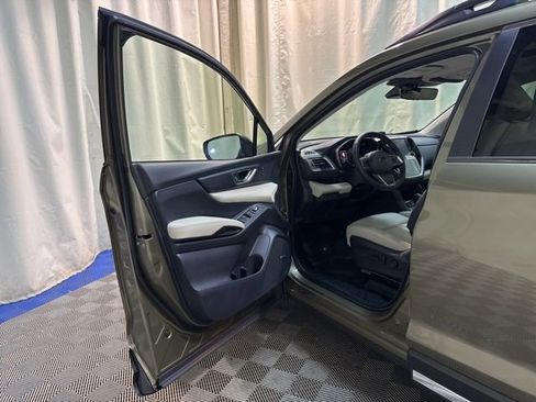 New 2026 Subaru Ascent Limited image 11