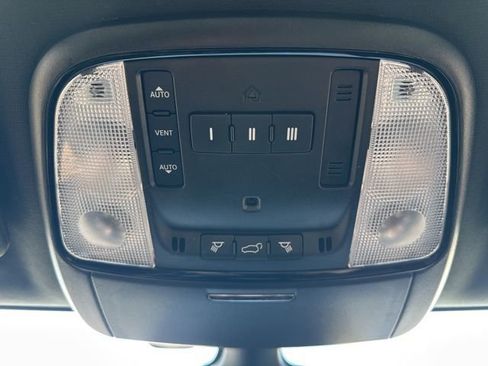 Used 2022 Dodge Durango GT image 14