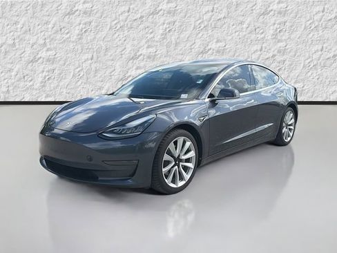 Used 2018 Tesla Model 3 Long Range RWD image 3