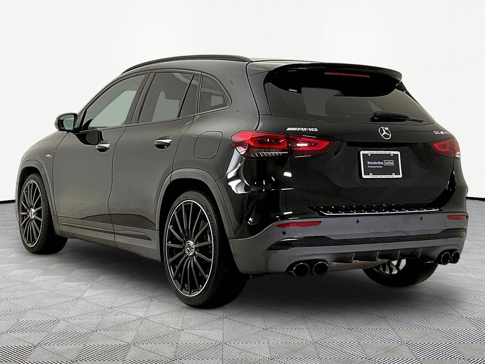 Certified 2022 Mercedes-Benz GLA 45 AMG 4MATIC image 4