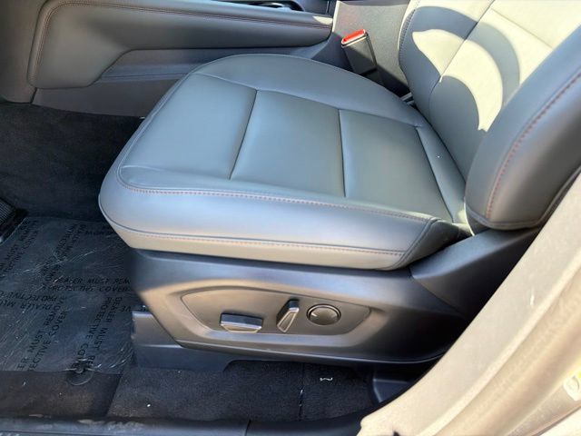 New 2027 Ford Explorer Active w/ Active Comfort Package AWD/4WD image 12