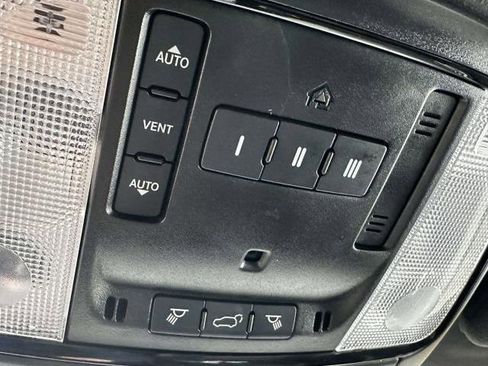 Used 2024 Dodge Durango R/T image 25