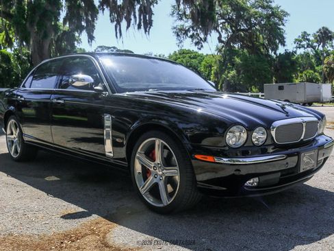 Used 2006 Jaguar XJ Vanden Plas Super V8 Portfolio image 10