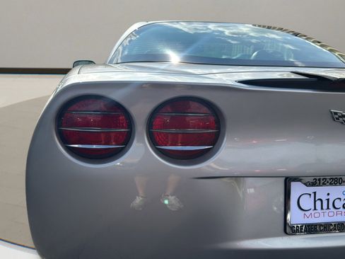 Used 2007 Chevrolet Corvette Coupe RWD image 22