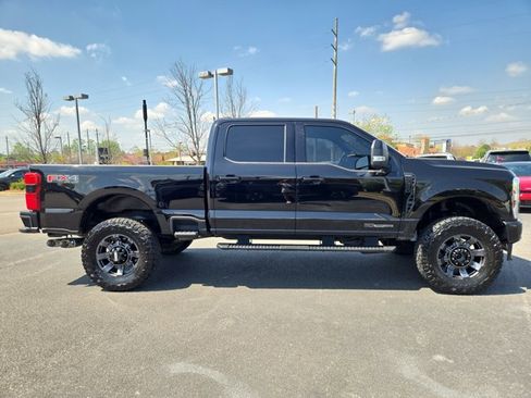 Used 2024 Ford F250 Lariat w/ Lariat Ultimate Package AWD/4WD image 6