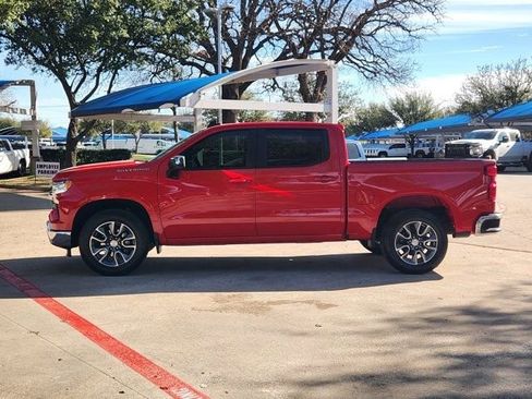Used 2025 Chevrolet Silverado 1500 LT image 12