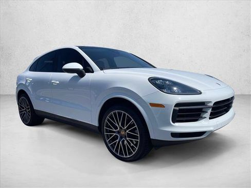 Used 2021 Porsche Cayenne Coupe AWD/4WD image 3