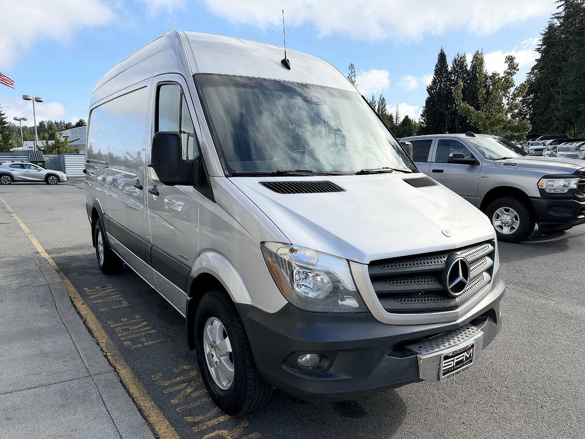 Used 2014 Mercedes-Benz Sprinter 2500 image 5
