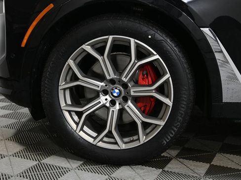 Certified 2023 BMW X7 xDrive40i w/ Premium Package image 12