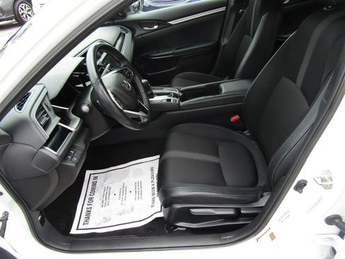 Used 2019 Honda Civic Sport image 13