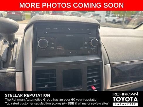 Used 2010 Dodge Grand Caravan SXT FWD image 7