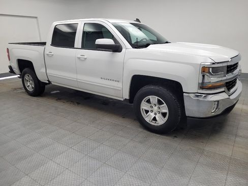 Used 2018 Chevrolet Silverado 1500 LT w/ All Star Edition image 11
