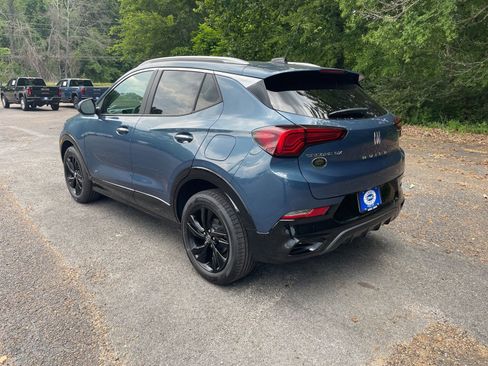 New 2026 Buick Encore GX Sport Touring w/ Comfort Package FWD image 3