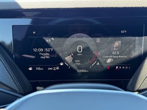 Used 2025 GMC Yukon Denali w/ Sun & Power Step Package AWD/4WD image 16
