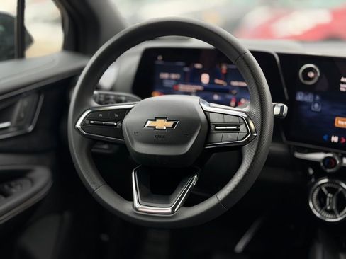 New 2026 Chevrolet Blazer EV LT image 11