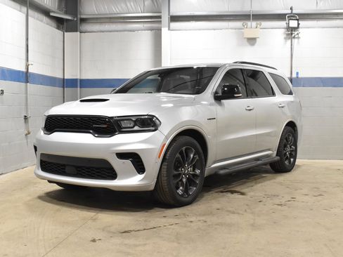 Used 2024 Dodge Durango R/T AWD/4WD image 8