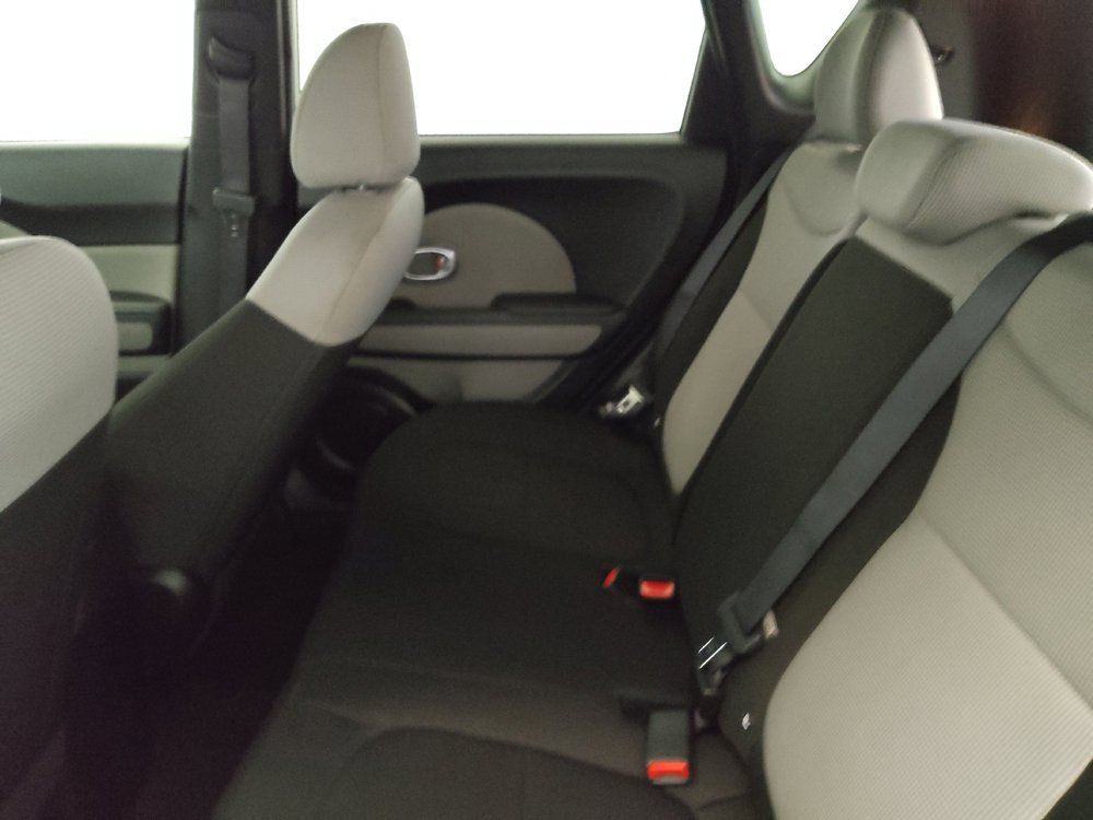 Used 2019 Kia Soul FWD image 18