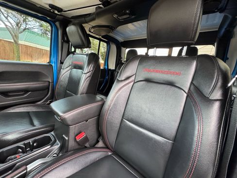 Used 2022 Jeep Gladiator Rubicon image 23