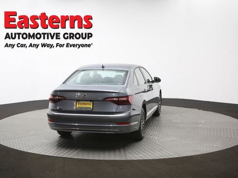 Used 2020 Volkswagen Jetta SE FWD image 39