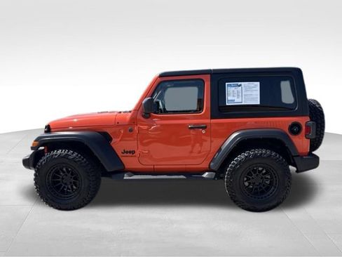 Used 2023 Jeep Wrangler Sport AWD/4WD image 4