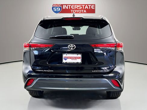 Used 2023 Toyota Highlander Limited image 6