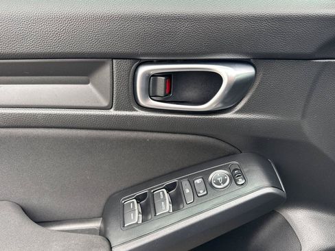 Used 2024 Honda Civic Sport image 13