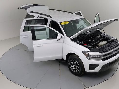 Certified 2024 Ford Expedition XLT AWD/4WD image 49