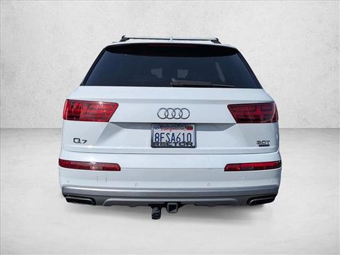 Used 2018 Audi Q7 3.0T Prestige AWD/4WD image 7