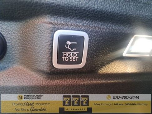 Certified 2023 Jeep Grand Cherokee L Laredo image 11