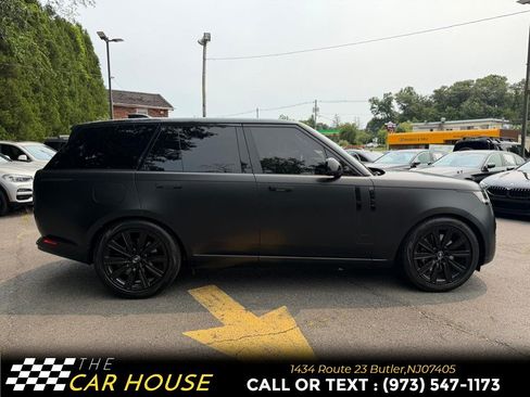 Used 2025 Land Rover Range Rover SE AWD/4WD image 10