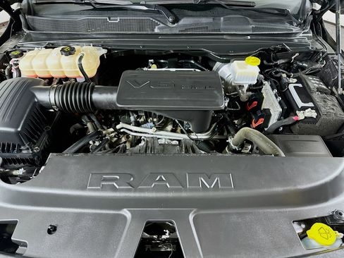 Used 2024 RAM 1500 Big Horn AWD/4WD image 28