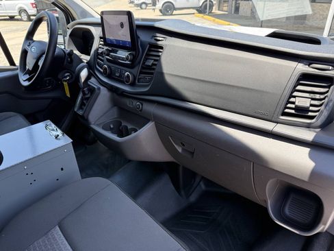Used 2021 Ford Transit 150 Low Roof RWD image 11