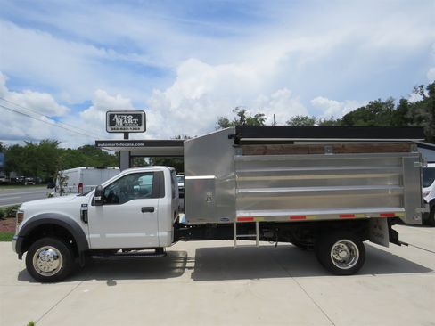 Used 2019 Ford F550 2WD Regular Cab Super Duty image 9