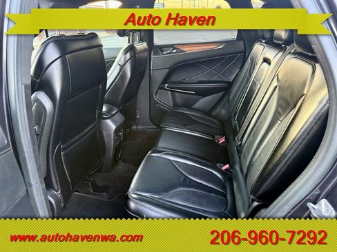 Used 2015 Lincoln MKC AWD w/ Equipment Group 101A Select image 10