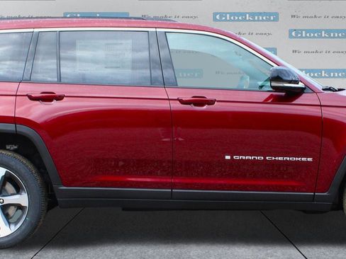 New 2025 Jeep Grand Cherokee L Limited w/ Luxury Tech Group II image 4