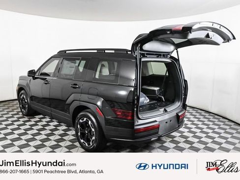 Used 2025 Hyundai Santa Fe SEL image 29